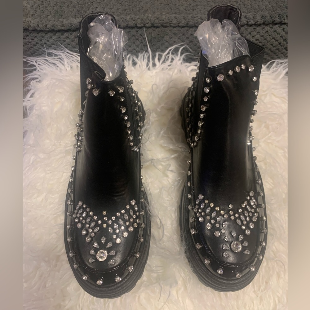 Lemonade Leto boots